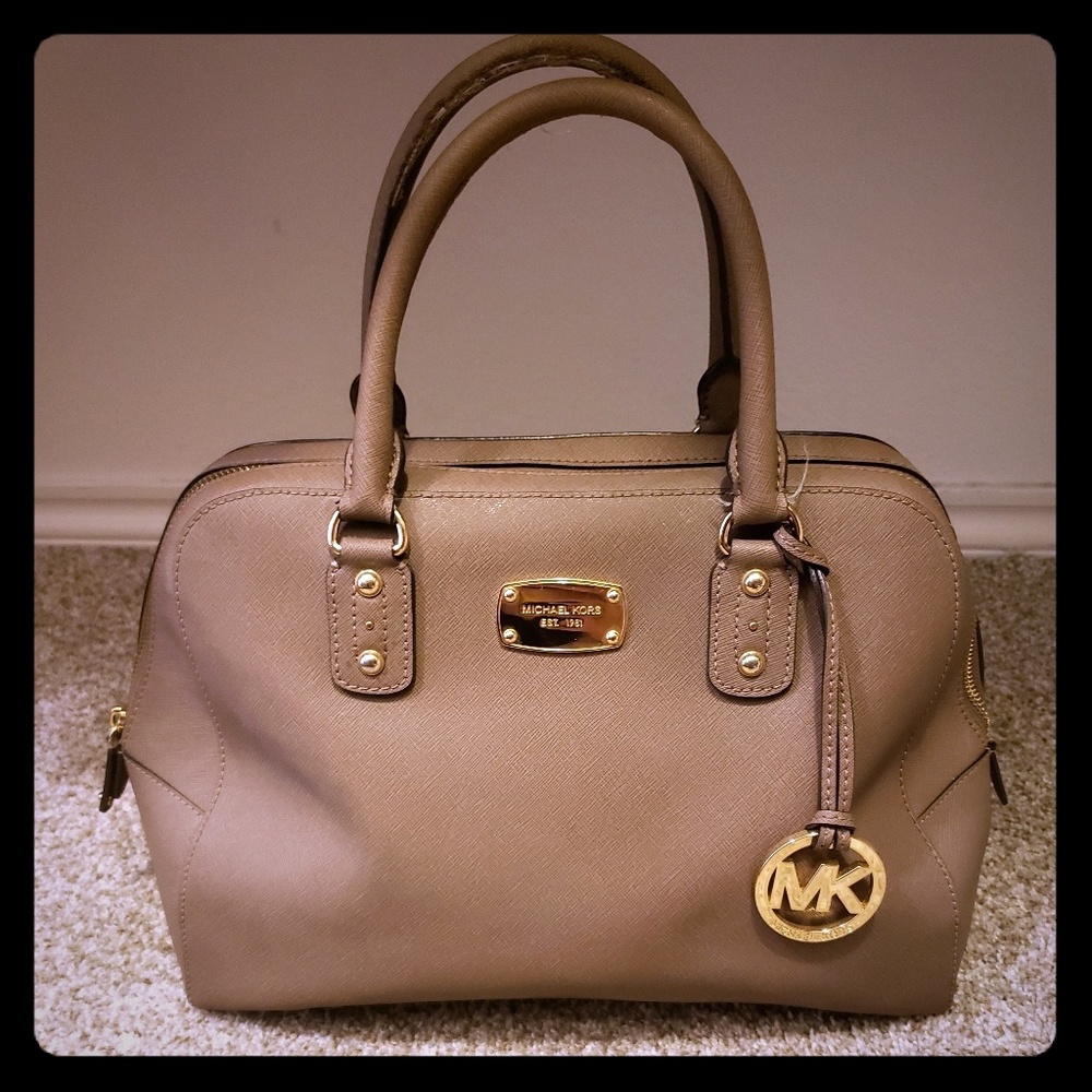 Mk purse